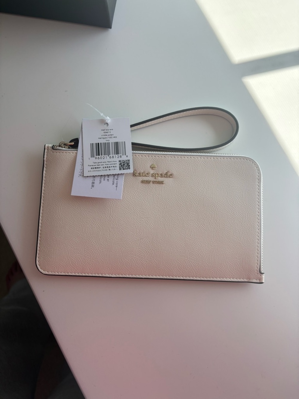 kate spade white wristlet NWT